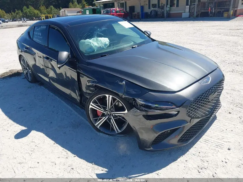 Genesis G70 2.5T Awd 2025