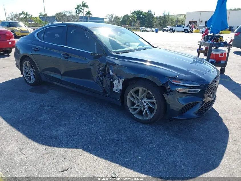Genesis G70 2.0T Rwd 2022