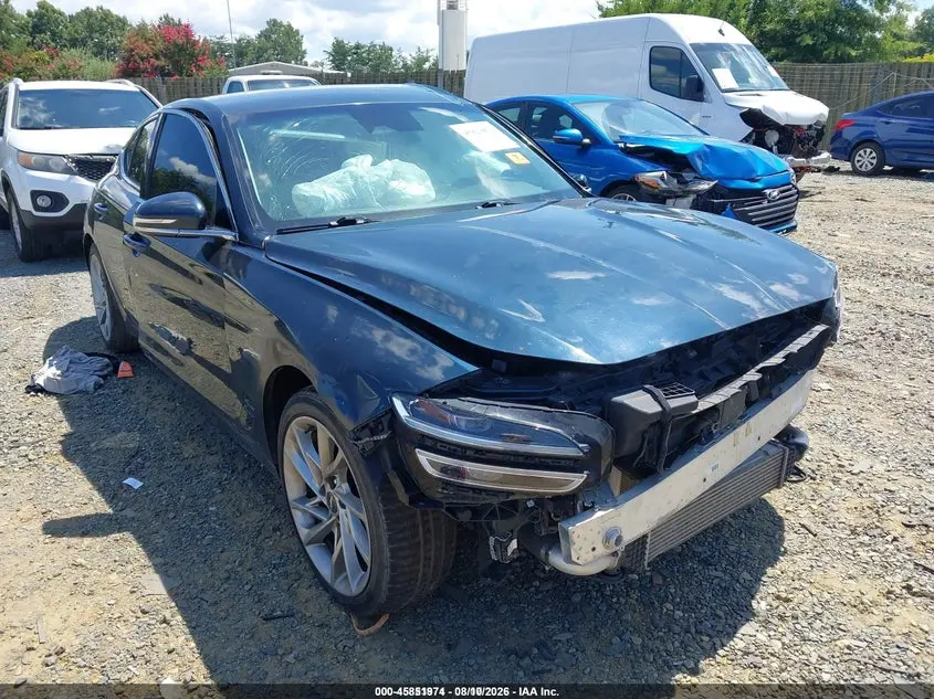 Genesis G70 2.0T Rwd 2022