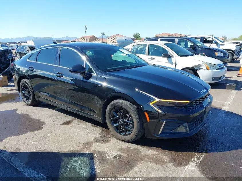 Kia K5 Lxs 2025