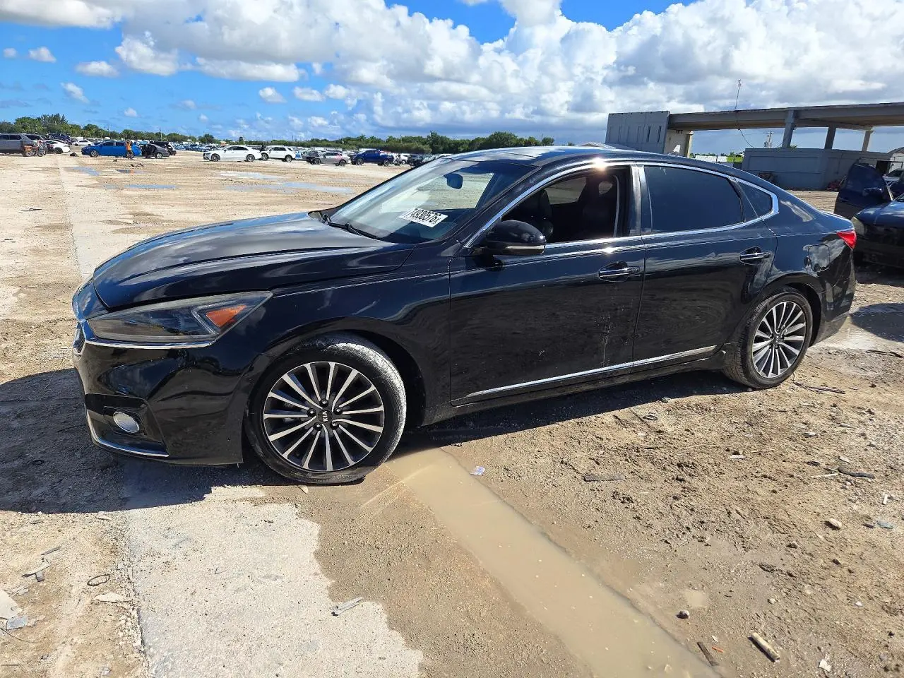 Kia Cadenza Premium 2017