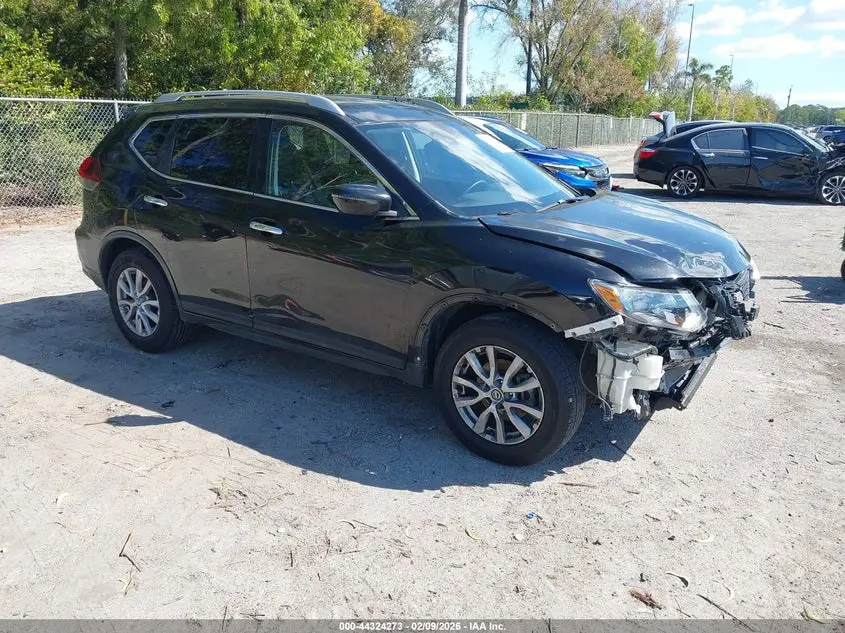 Nissan Rogue Sv Fwd 2020