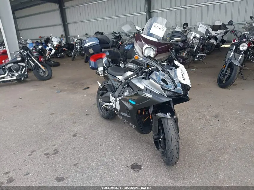 Cf Moto 675Ss 2025