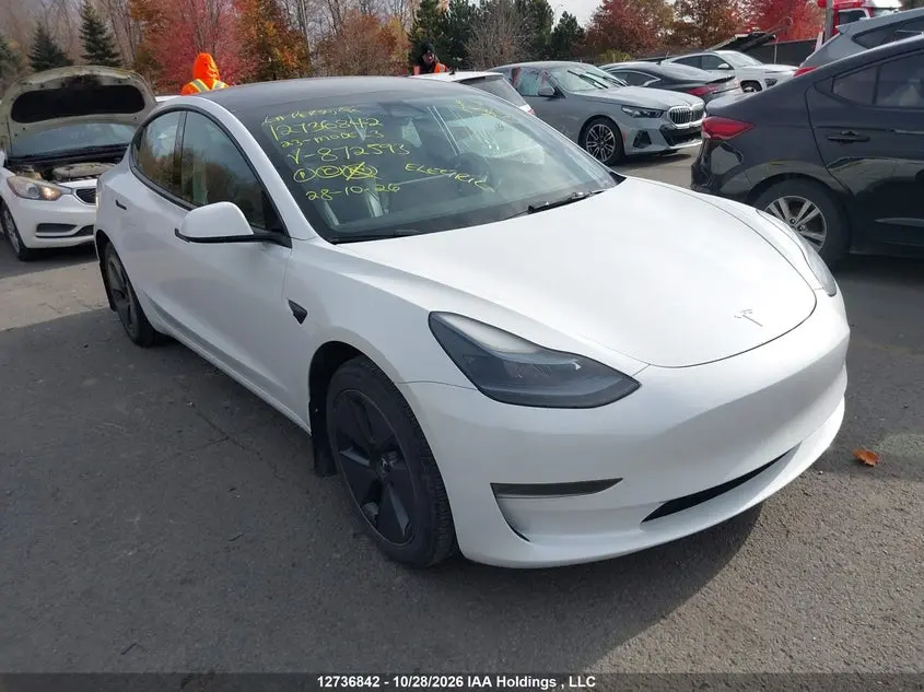 Tesla Model 3 2023