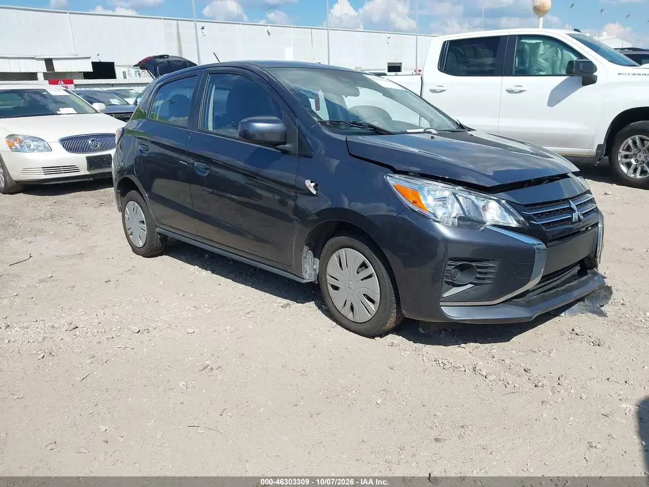 Mitsubishi Mirage Es/Le 2024