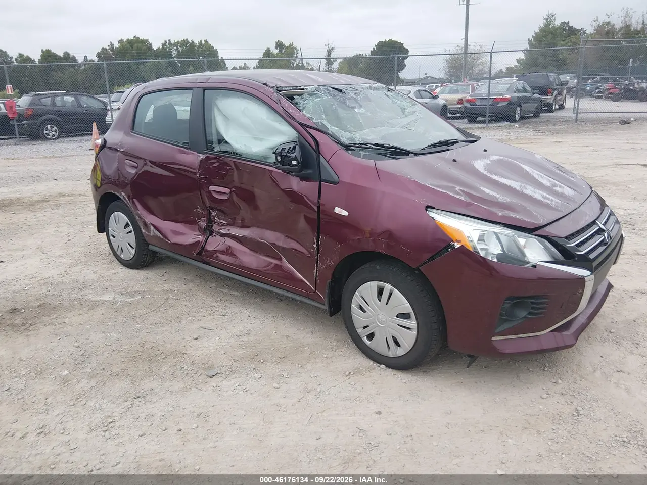 Mitsubishi Mirage Es/Le 2024