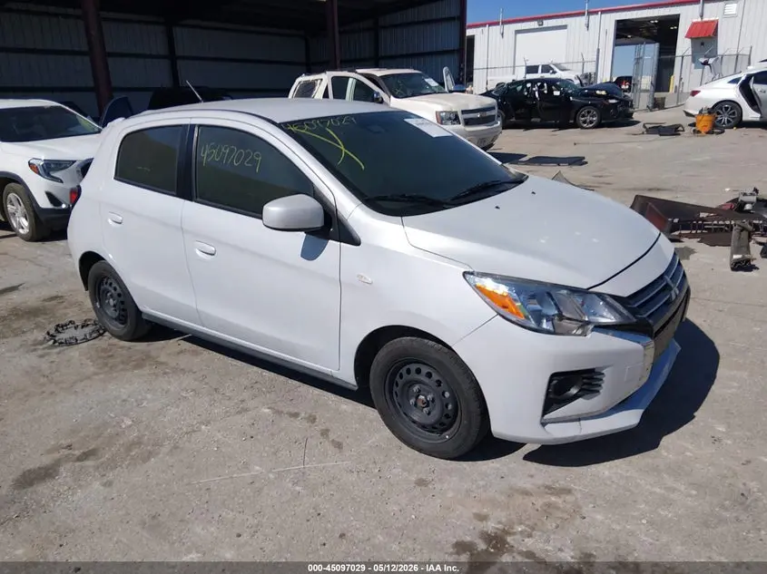 Mitsubishi Mirage Es/Le 2024