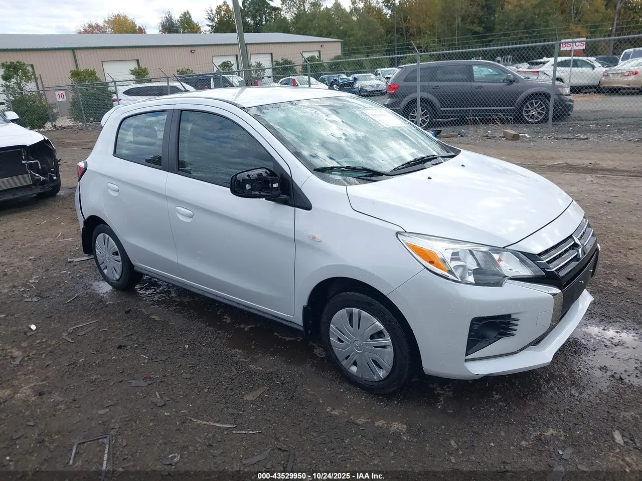 Mitsubishi Mirage Es/Le 2024