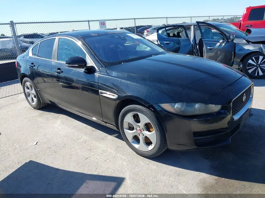 Jaguar Xe 25T 2017