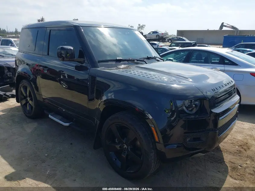 Land Rover Defender 90 2024