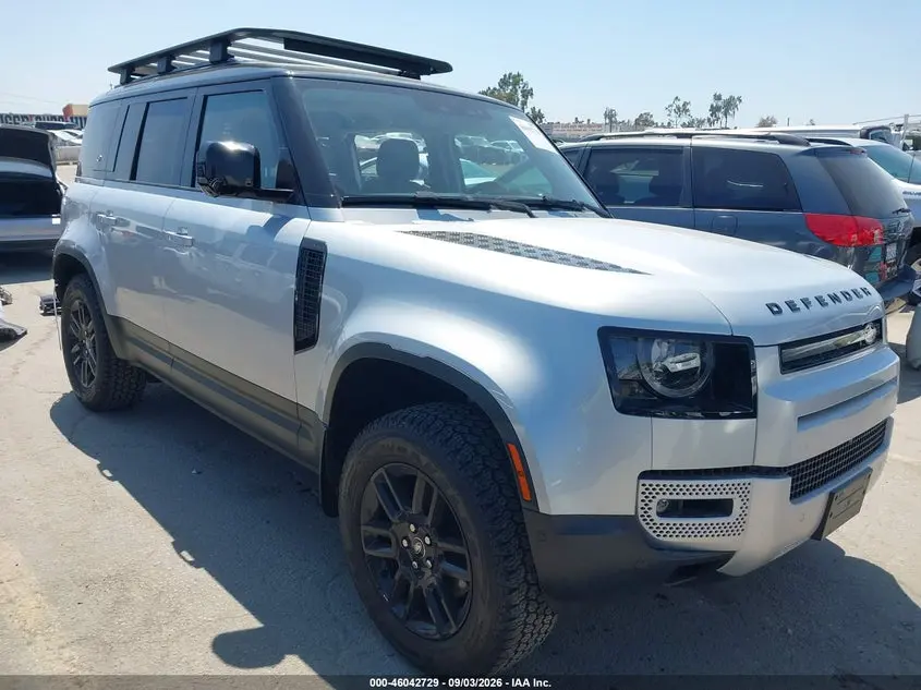 Land Rover Defender 110 S 2023