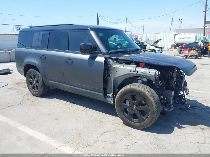 Land Rover Defender 130 P300 S 2025