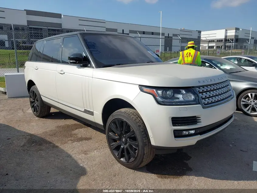 Land Rover Range Rover 5.0L V8 Supercharged 2015
