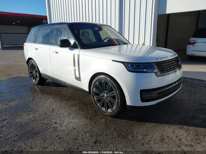 Land Rover Range Rover P400 Se 2023