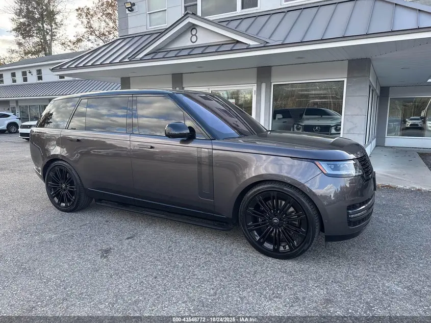 Land Rover New Range Rover First Edition 2022