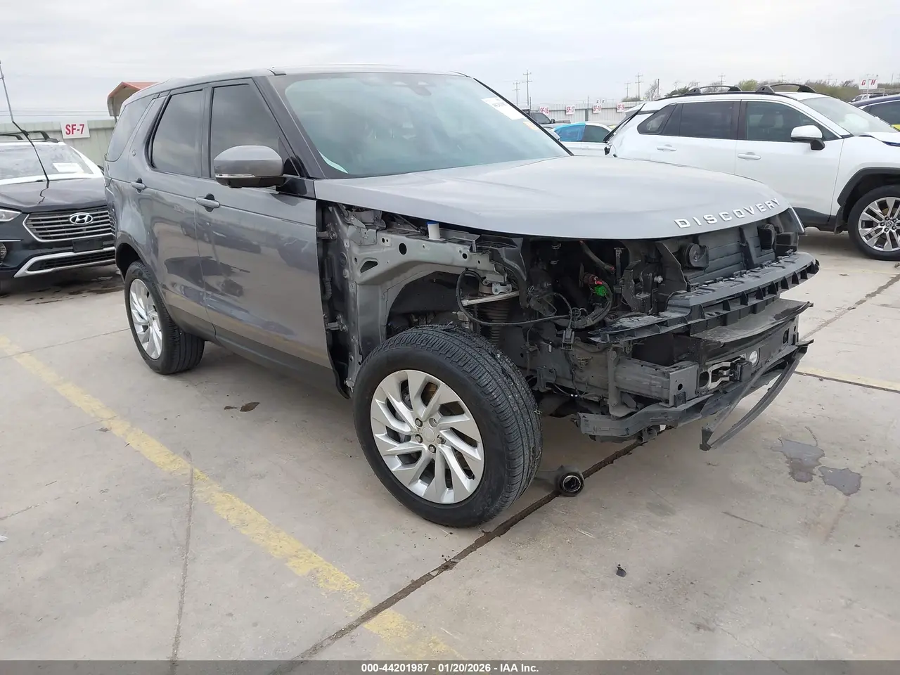 Land Rover Discovery P300 S 2023