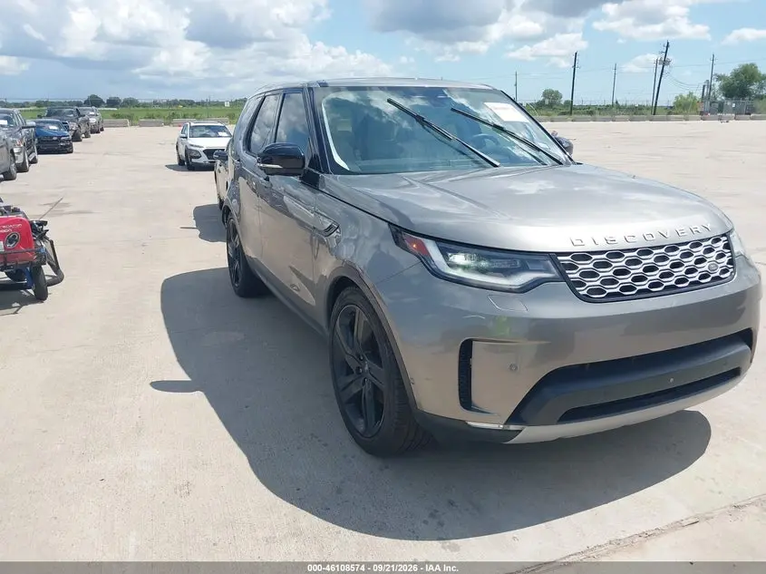 Land Rover Discovery P300 S 2025