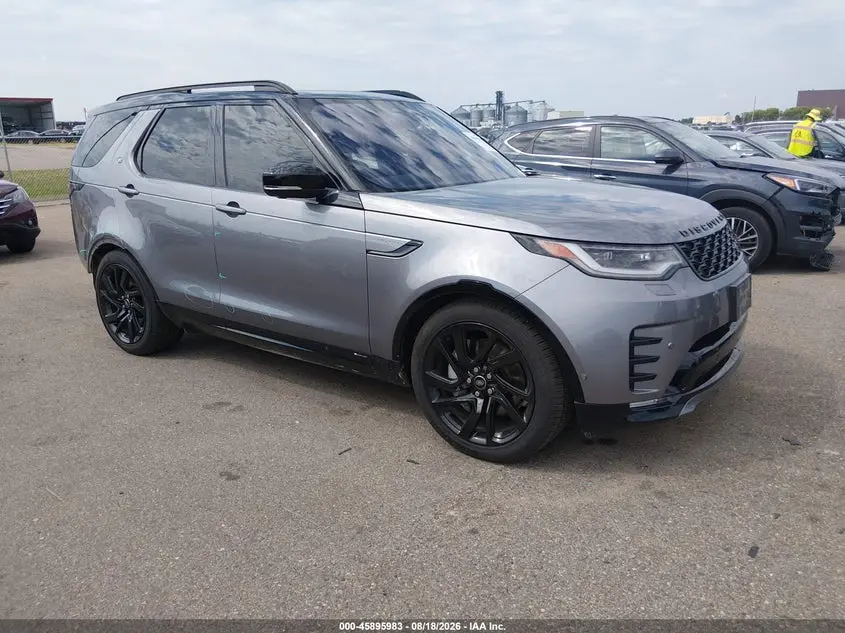 Land Rover Discovery P300 S R-Dynamic 2022