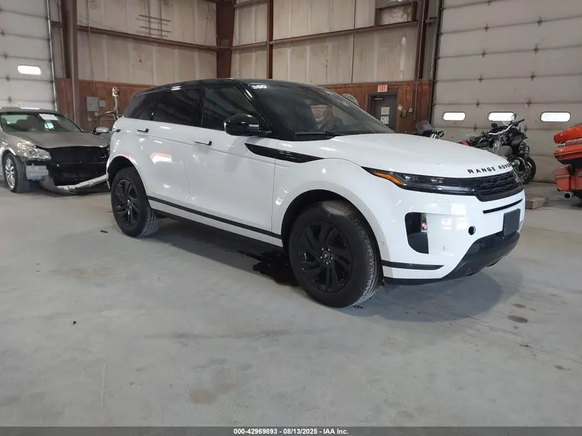 Land Rover Range Rover Evoque Core S 2026