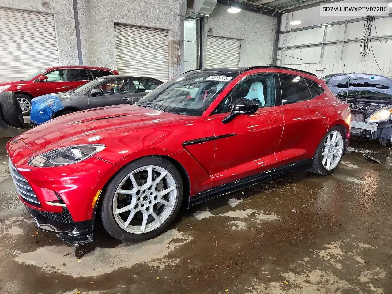 Aston Martin Dbx 707 2023