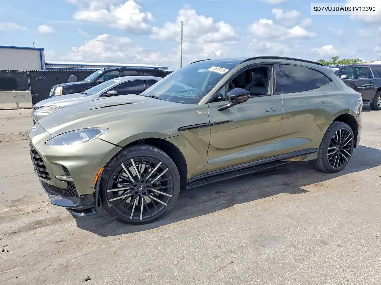 Aston Martin Dbx 707 2025
