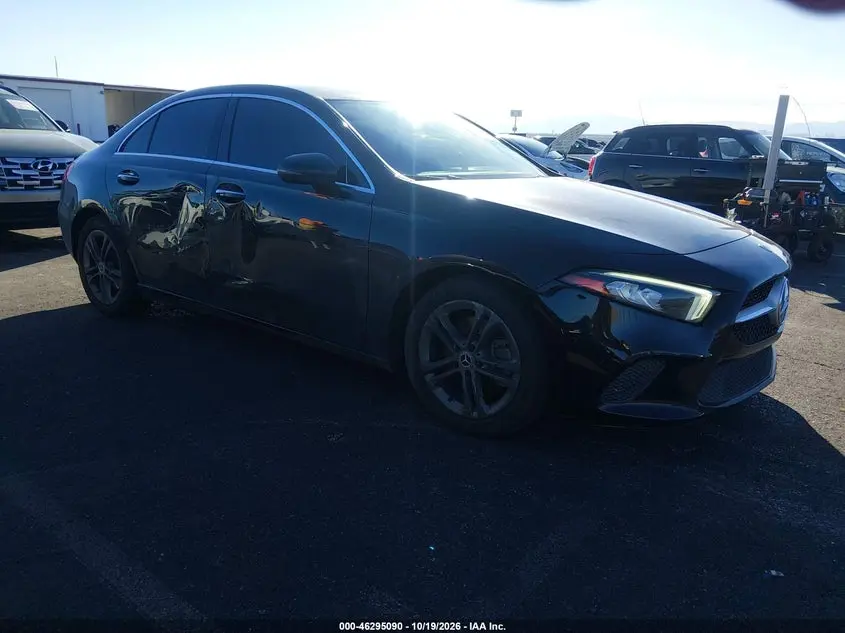 Mercedes-Benz A 220 2020