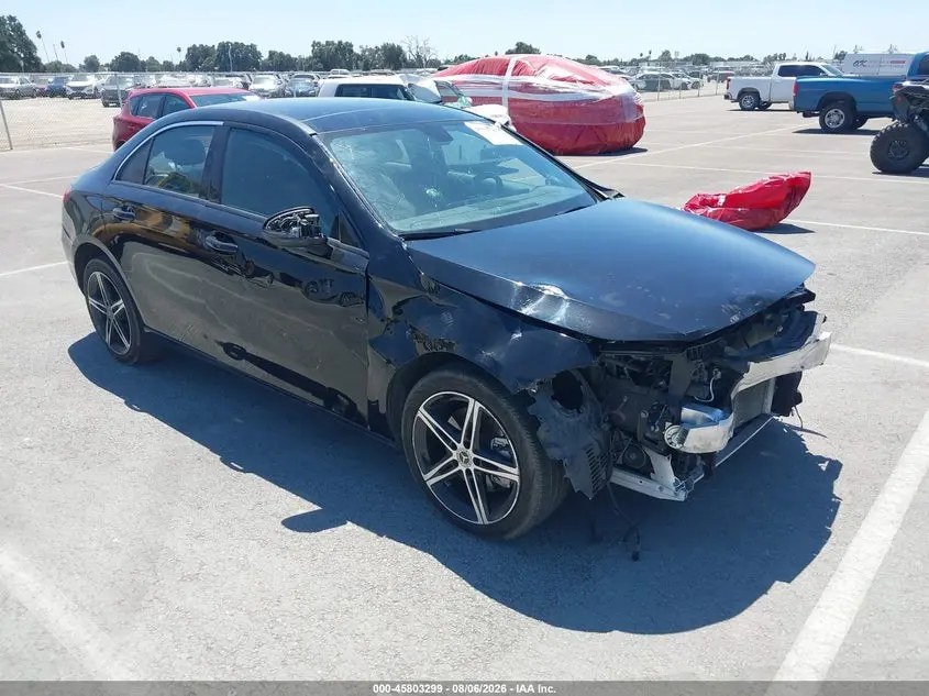 Mercedes-Benz A 220 2022