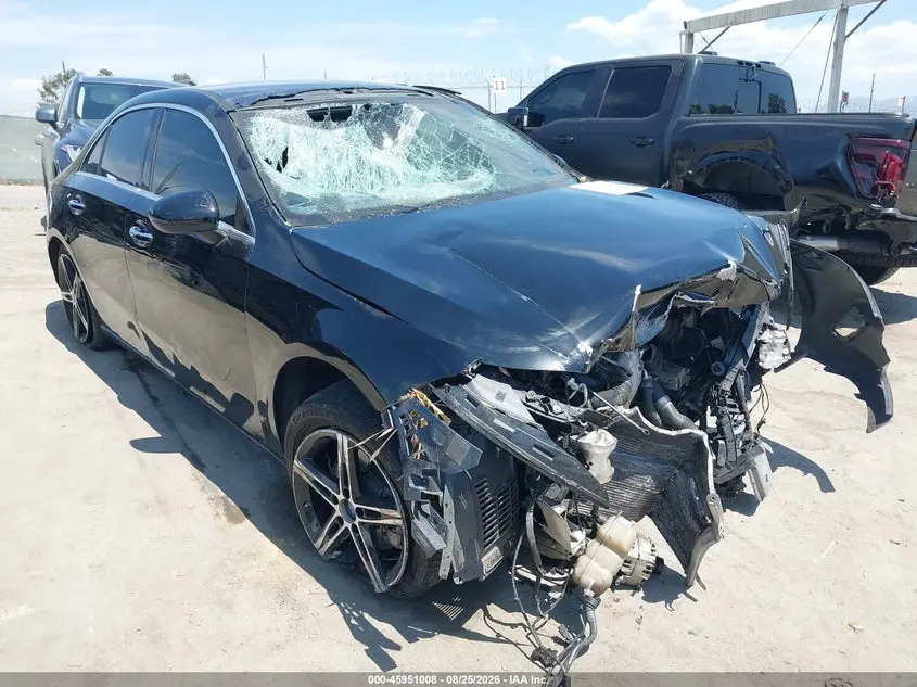 Mercedes-Benz A 220 2022