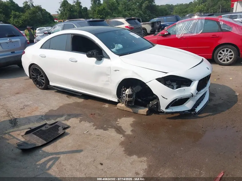 Mercedes-Benz Amg Cla 35 4Matic 2021