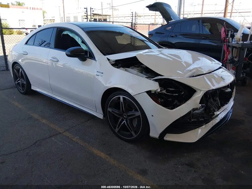Mercedes-Benz Amg Cla 35 4Matic 2025