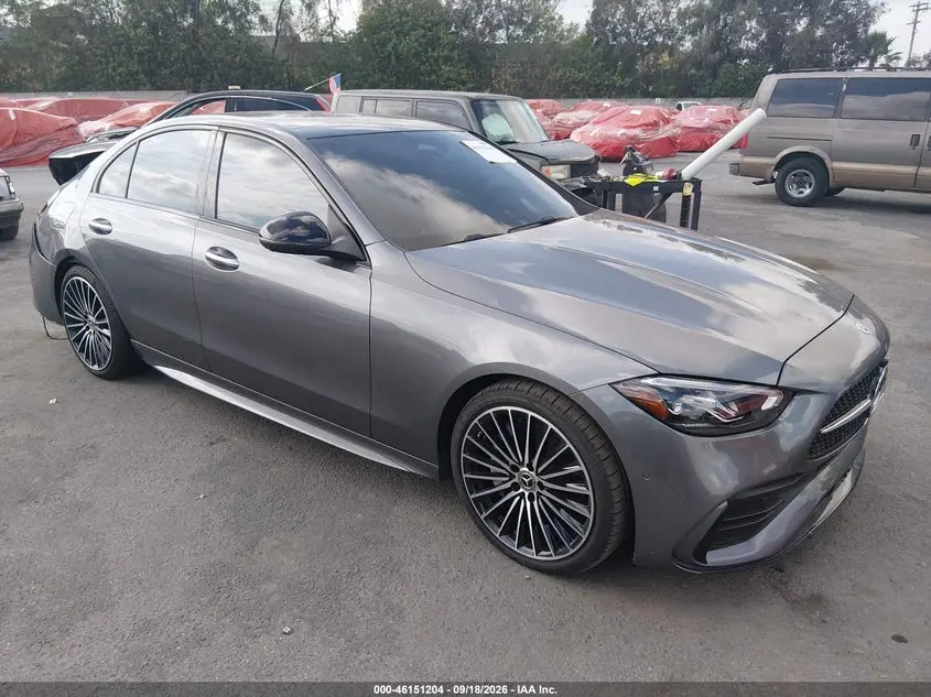 Mercedes-Benz C 300 2025
