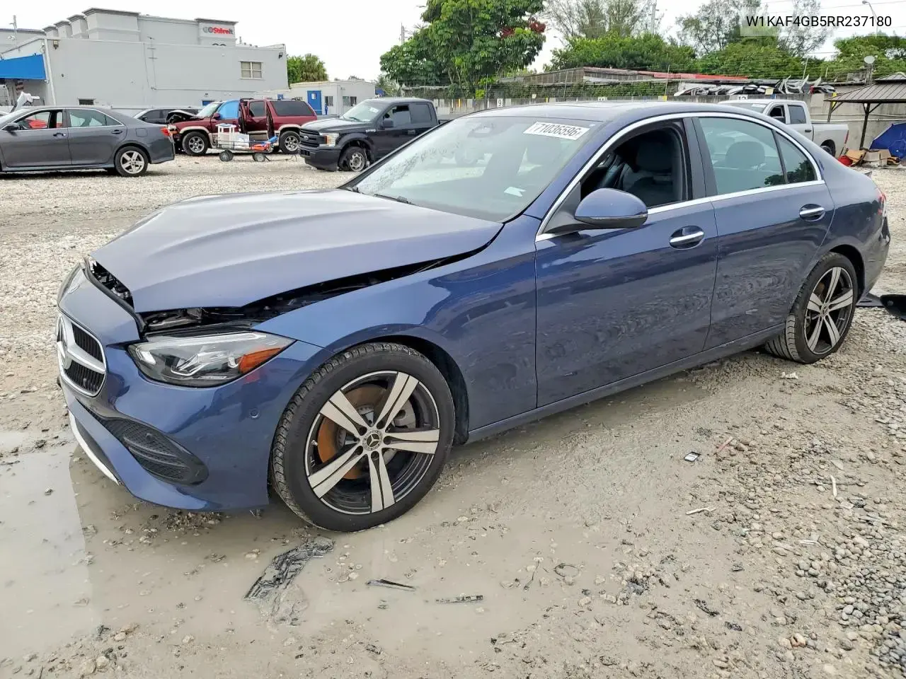 Mercedes-Benz C 300 2024