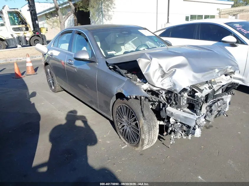 Mercedes-Benz C 300 2024