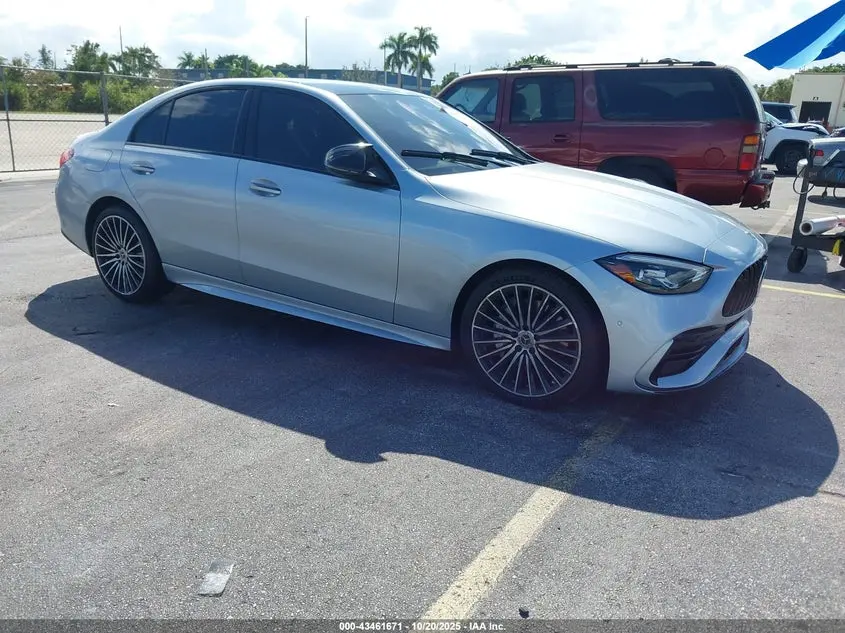 Mercedes-Benz C 300 Sedan 2023