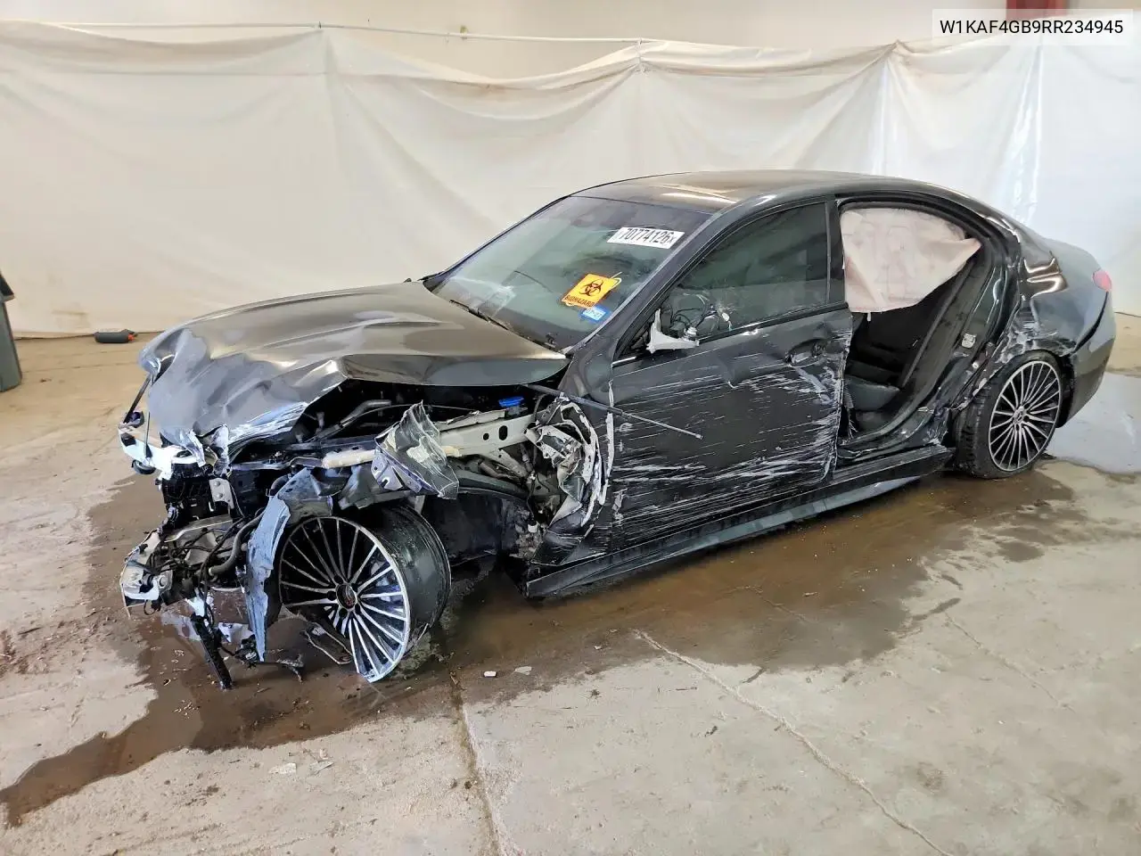 Mercedes-Benz C 300 2024