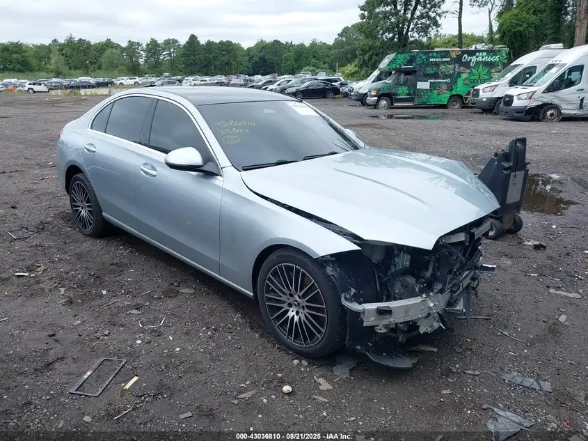 Mercedes-Benz C 300 2025