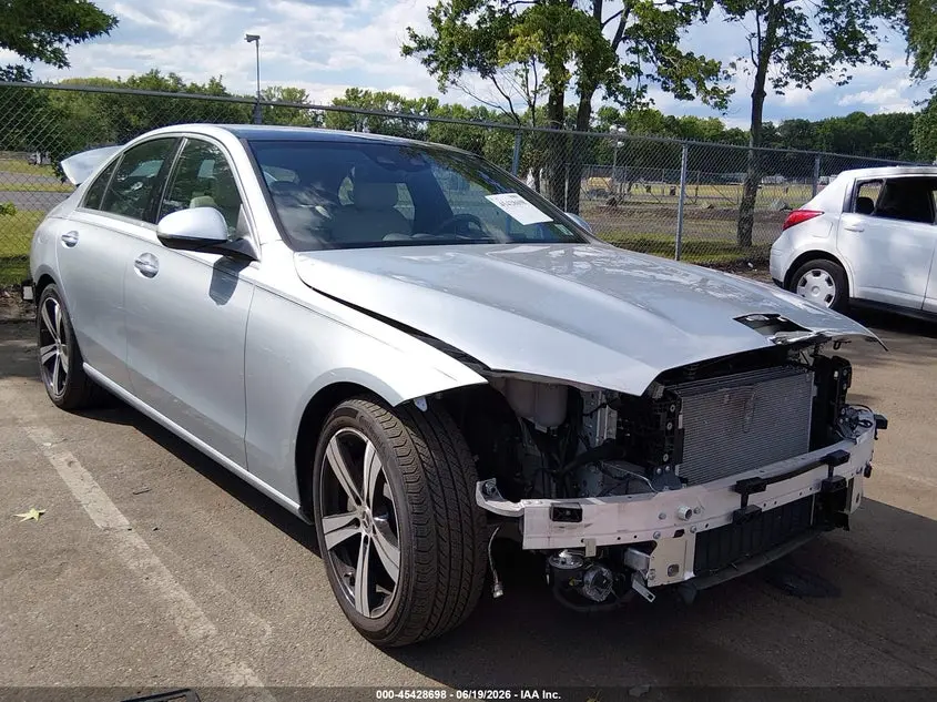 Mercedes-Benz C 300 2024