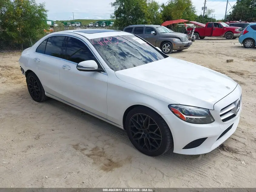 Mercedes-Benz C 300 Sedan 2021