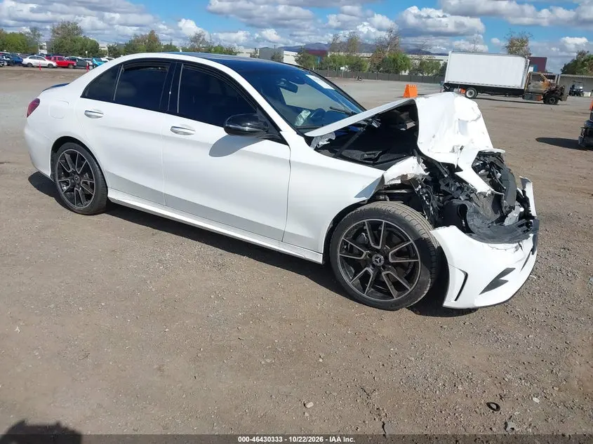Mercedes-Benz C 300 Sedan 2021