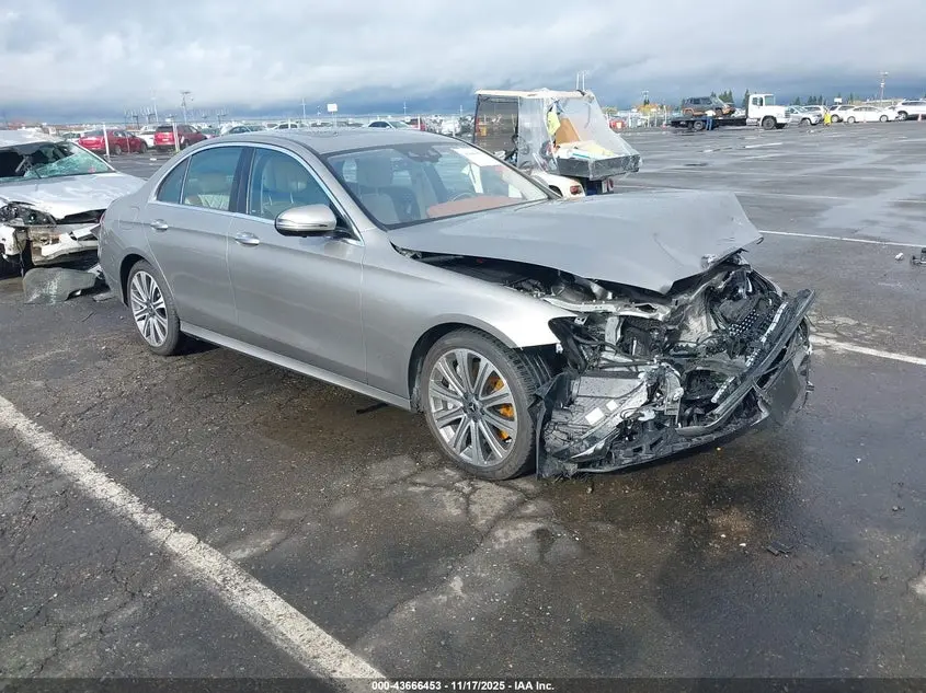 Mercedes-Benz E-Class E 450 2022