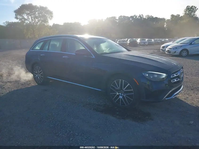 Mercedes-Benz E 450 4Matic All-Terrain 2023
