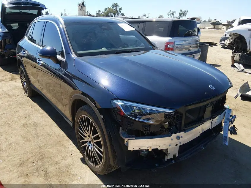 Mercedes-Benz Glc 300 Suv 2024