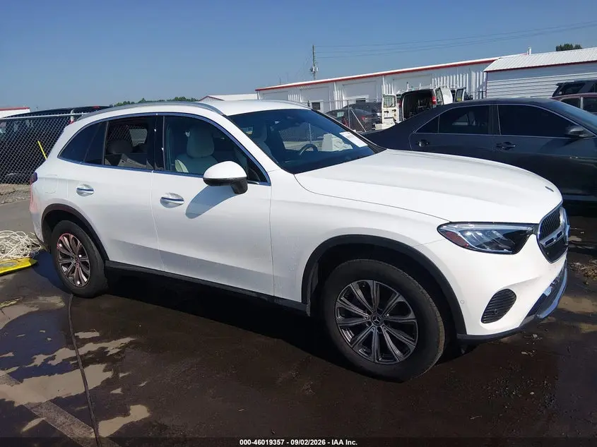 Mercedes-Benz Glc 300 Suv 2023