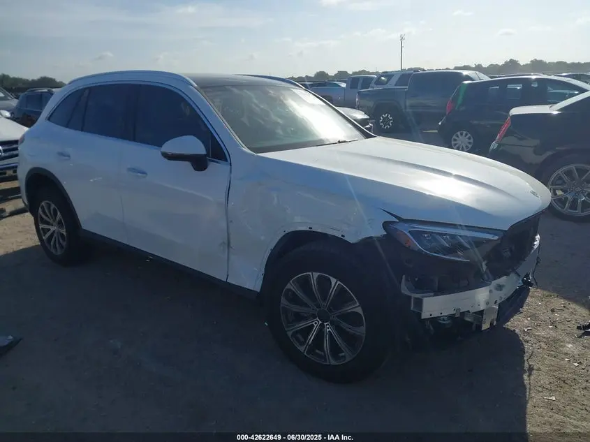 Mercedes-Benz Glc 300 Suv 2025