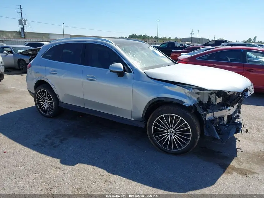 Mercedes-Benz Glc 300 Suv 2025
