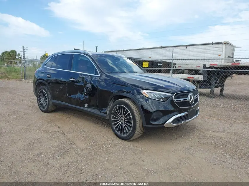 Mercedes-Benz Glc 300 Suv 2026