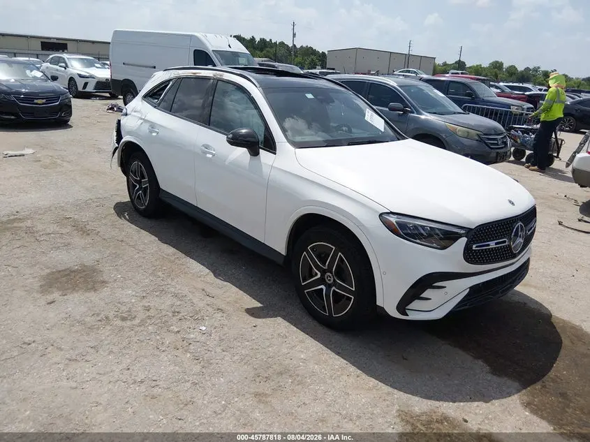 Mercedes-Benz Glc 300 Suv 2026