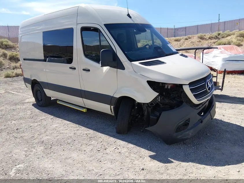 Mercedes-Benz Sprinter 2500 Standard Roof 4-Cyl Diesel Ho 2025