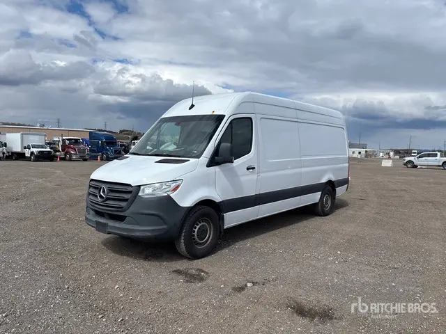 Mercedes-Benz Sprinter 2500 2021 Mercedes-Benz Sprinter 2500 Cargo Van 2021