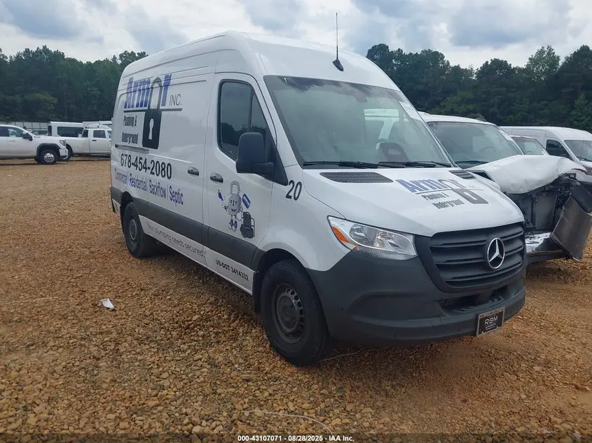 Mercedes-Benz Sprinter 2500 Standard Roof 4-Cyl Diesel 2025